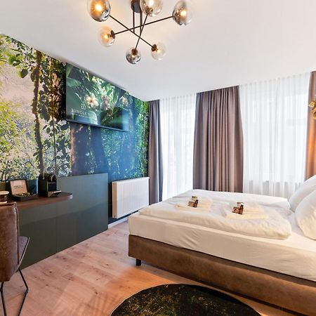 Jungle No5 Boutique Hotel - Stuttgart City-Center Exteriör bild
