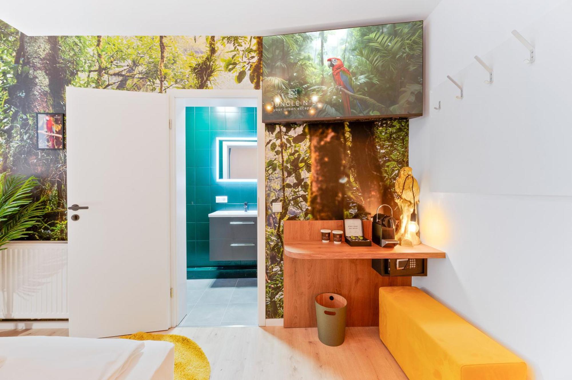 Jungle No5 Boutique Hotel - Stuttgart City-Center Rum bild